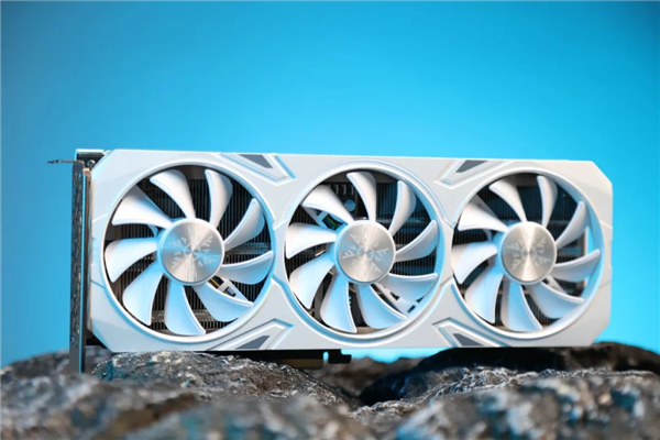 NVDIA DLSS 3助力《白荆回廊》 耕升 GeForce RTX 4060 Ti 踏雪带领玩家重逢故识(图5)