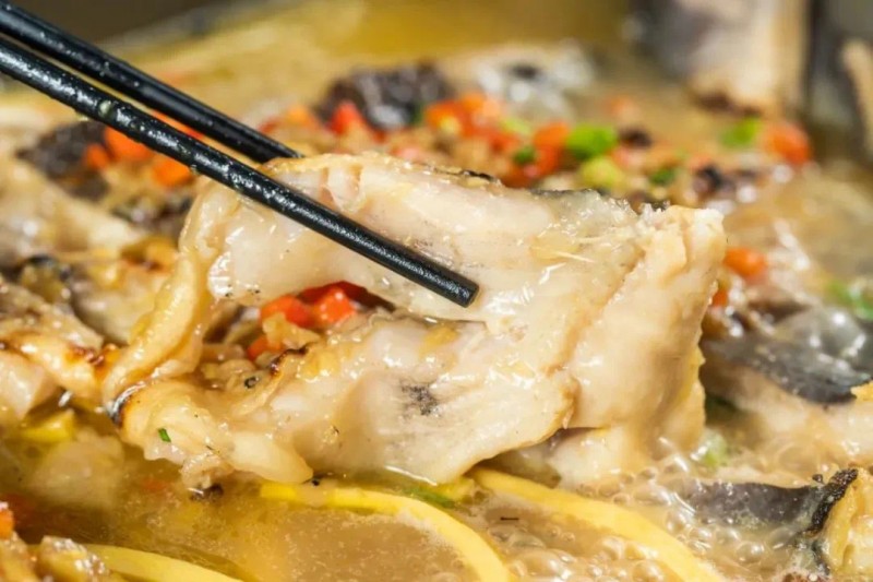 半天妖凭什么上榜？——解读《2024胡润中国餐饮品牌TOP100》(图2)