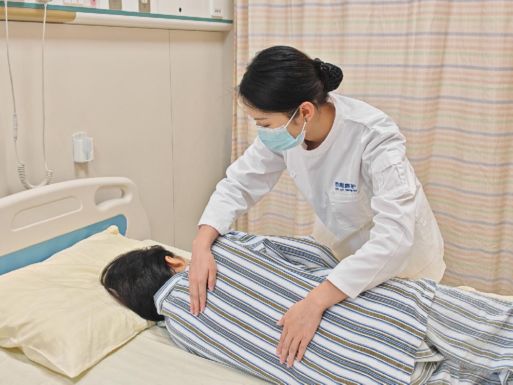 媒体管家|泰心康护：探索免陪照护之路 推动前沿科技服务应用落地