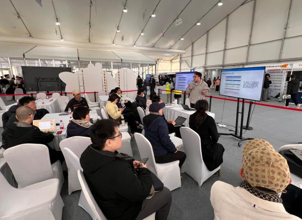 2025年GDC｜AI大模型赋能生命健康行业的实践与挑战