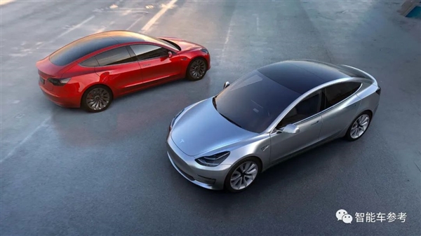 特斯拉又便宜了！Model 3优惠2万清库存：新的要来了
