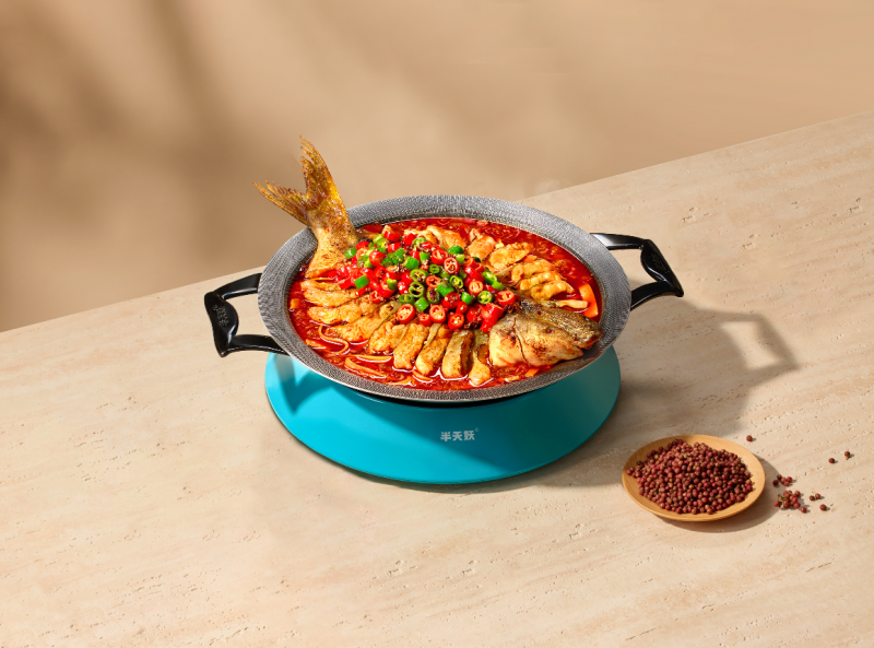 “红”力觉醒！半天妖红花椒烤鱼麻翻你的味蕾